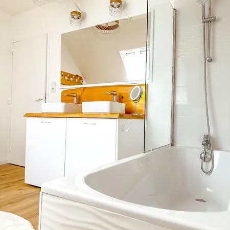 #thefamilynormandy Maison Le Cocon De Normandy